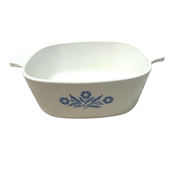 Corning Ware Blue Cornflower 1 1/2 Quart Pyroceram Casserole Dish - Picture 1 of 10